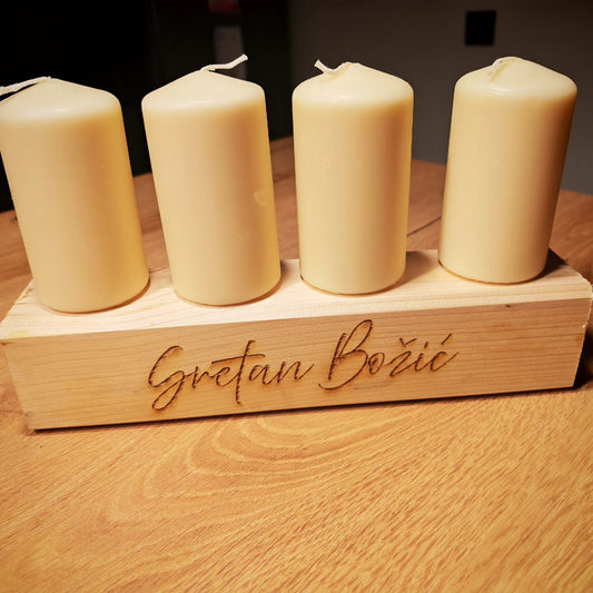 DRVENI ADVENT SA SVIJEĆAMA